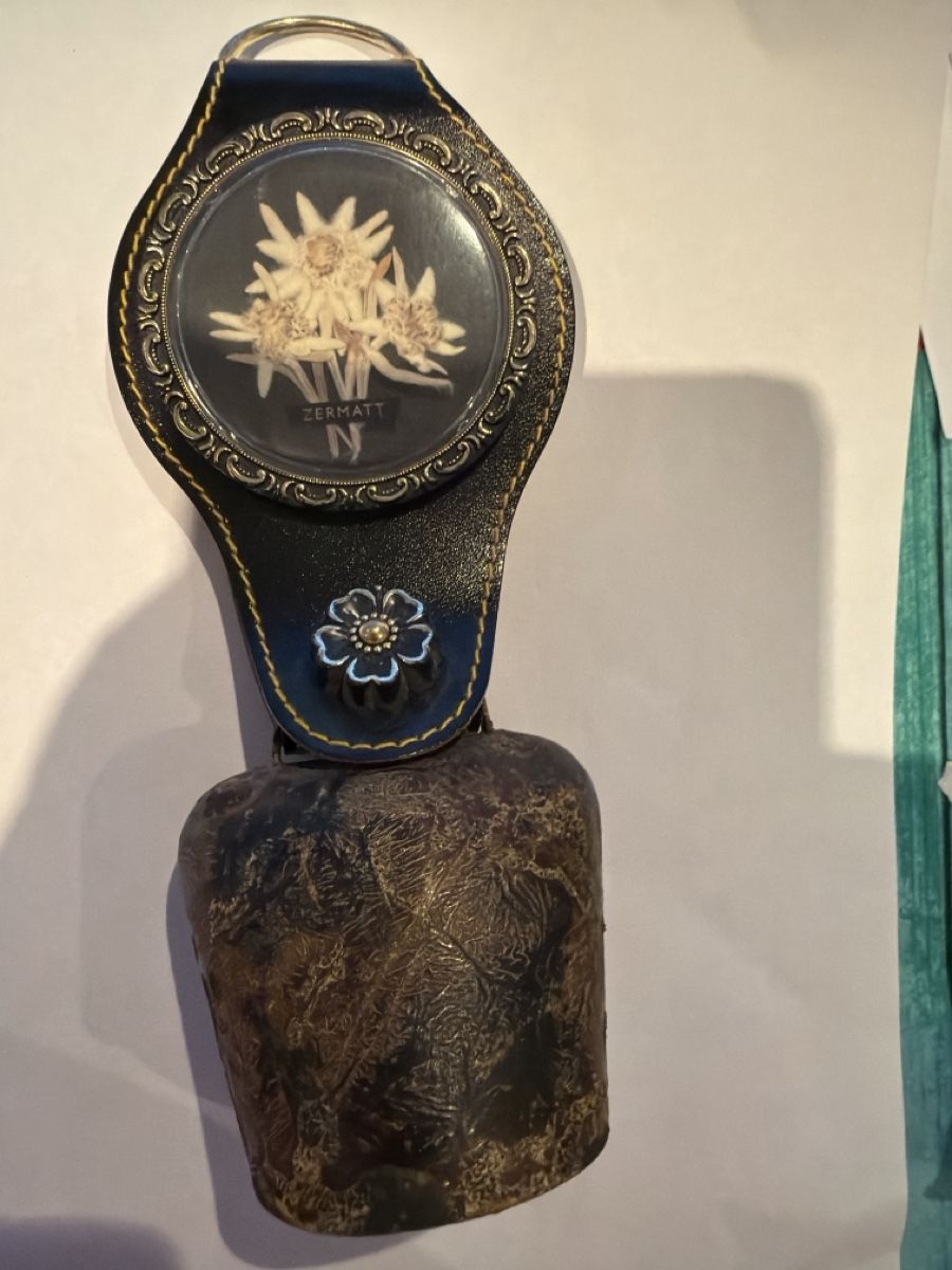 Campanacci mucche: Cloche collection de Zermatt – Usato da Echallens venduto da leo_dk2d