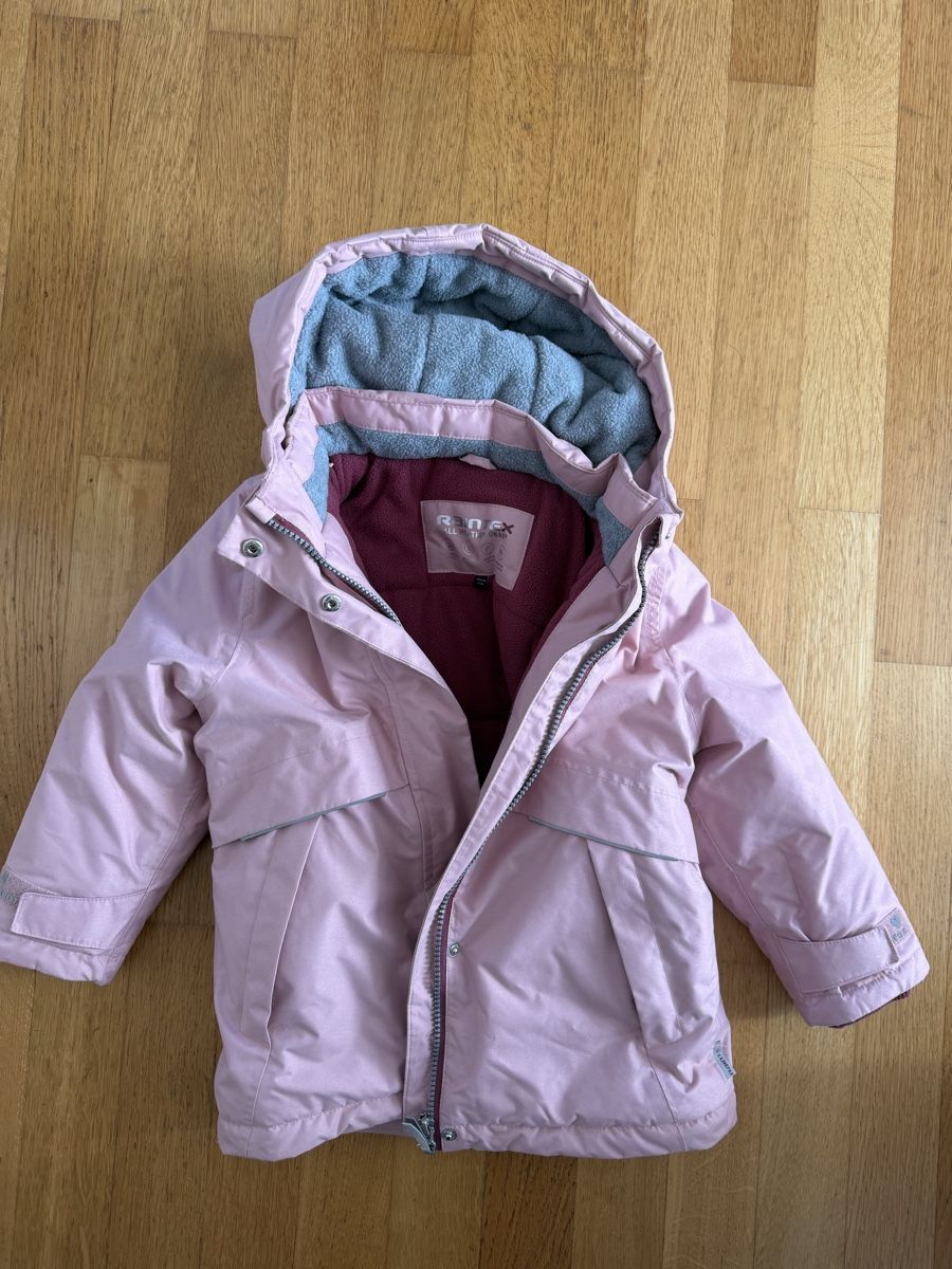 C&A Jacken & Mäntel: Pink winter jacket size 104 – Gebraucht aus Thalwil von jen_vk22