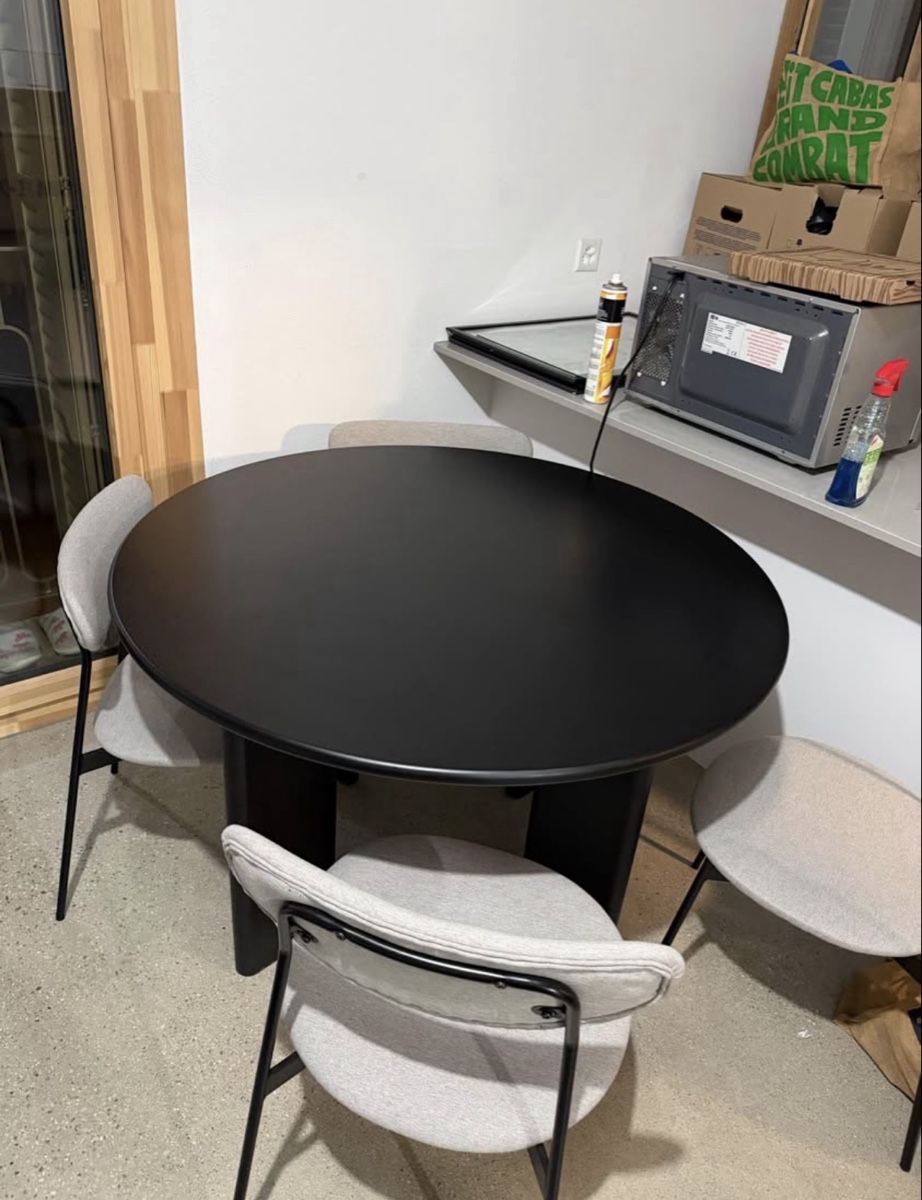 Tische: Table et chaises excellent état – Neu (gemäss Beschreibung) aus Crissier von ara_wr6m 1