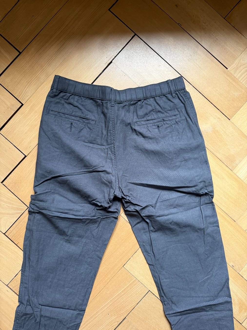 Uniqlo Pantalons: UNIQLO - Hose graublau M – D'occasion à Zürich par Diazaio 2