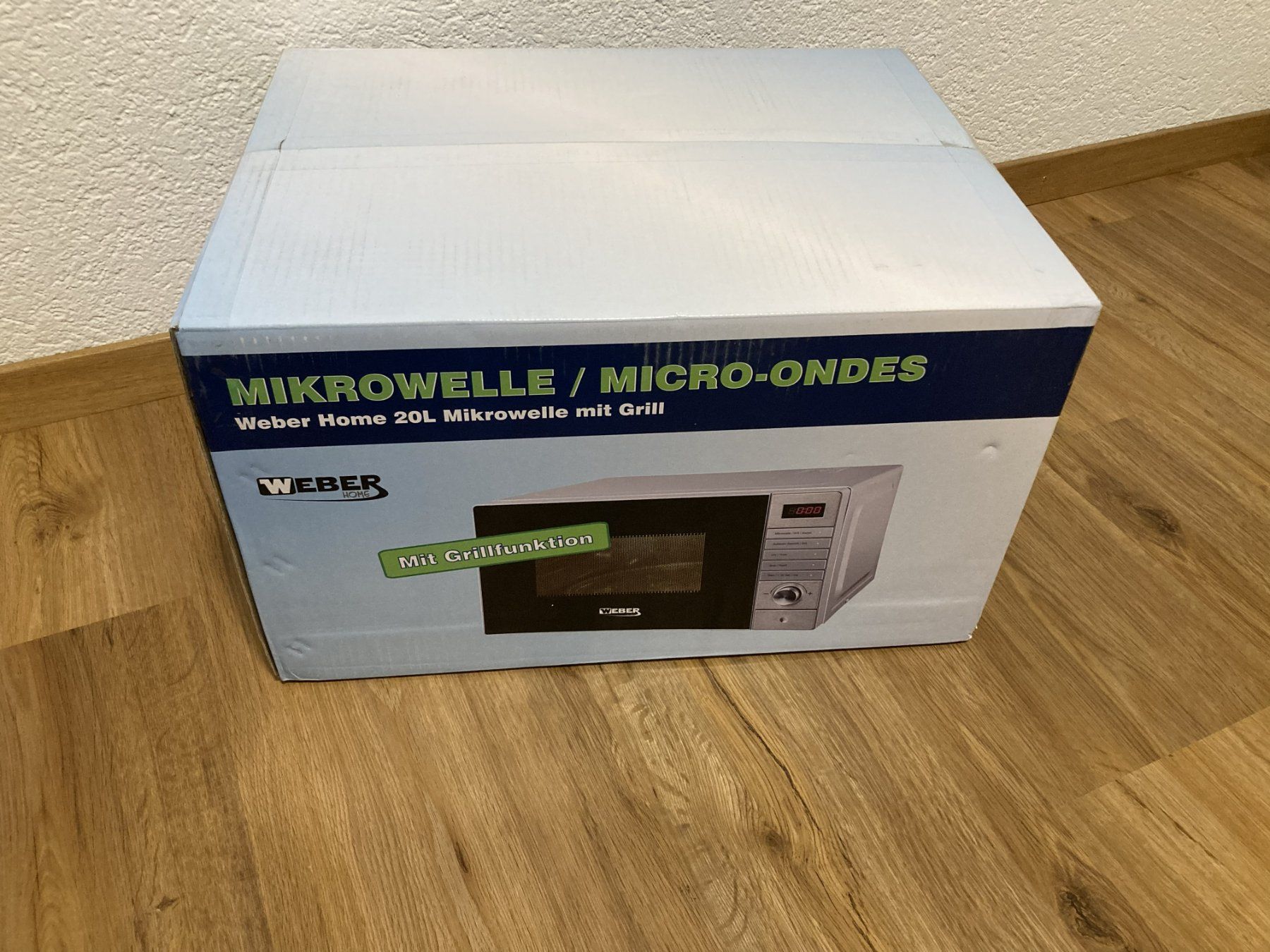 Weber Elettrodomestici da cucina: Mikrowelle / Grill 700 Watt – Nuovo e nell'imballaggio originale da Altbüron venduto da luc_2fl8