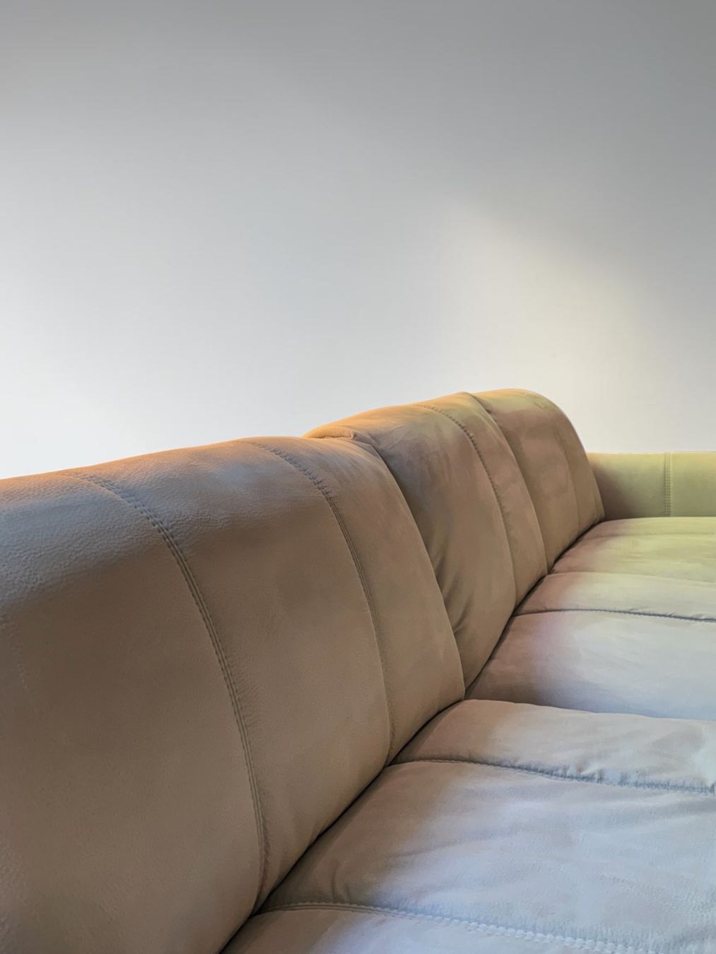 Divani: Wunderschönes Ecksofa in Creme-Beige – Usato da Fehraltorf venduto da Sofalab.swiss 3