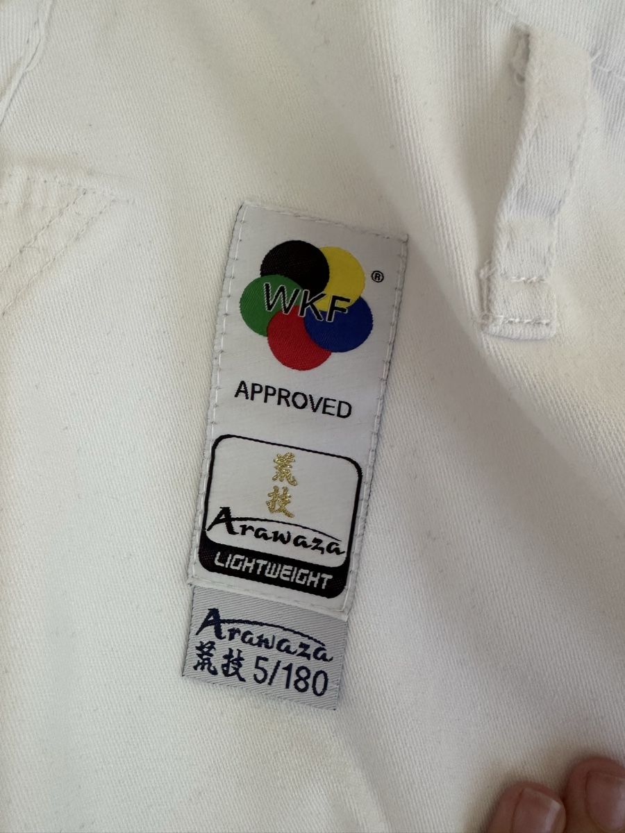 Kimono: Karate Kimono  – Usato da Luzern venduto da myl_gu5 3