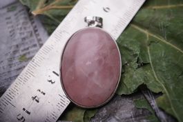 Rosenquarz    Oval Anhänger ab 1.-  –Lot Adlun-
