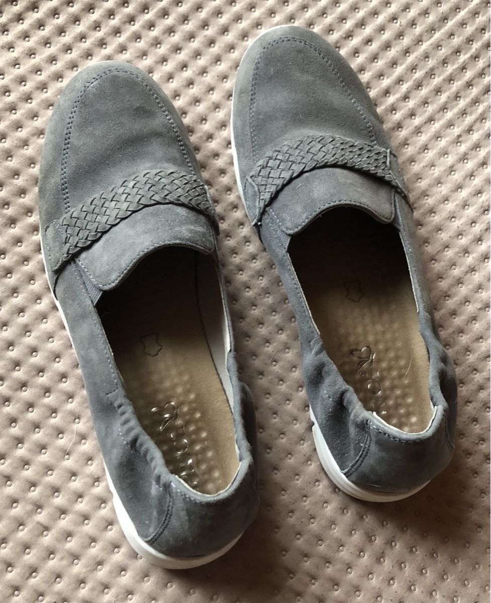 Scarpe da donna: *Halbschuh* Gr.40, blau, von Caprice – Usato da Mühlebach (Goms) venduto da chr_q6d8 1