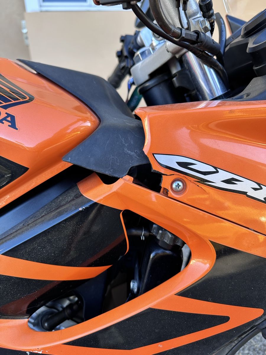 Honda Strada: Honda CBR 125 R  – Usato da Neuchâtel venduto da R_M94 6