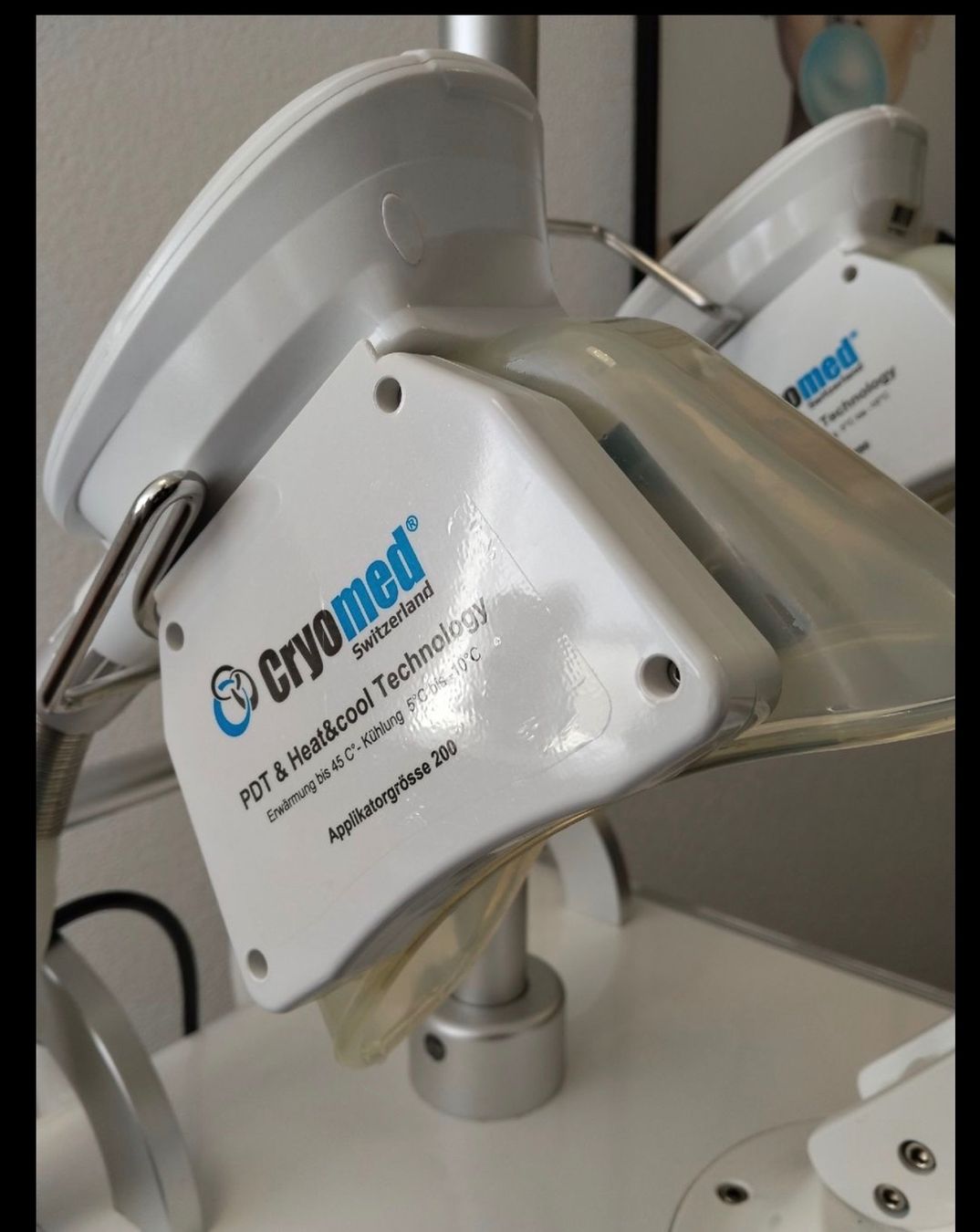Toutes les machines: Kryolipolyse Cryomed – D'occasion à Willisau par Juni2012 1