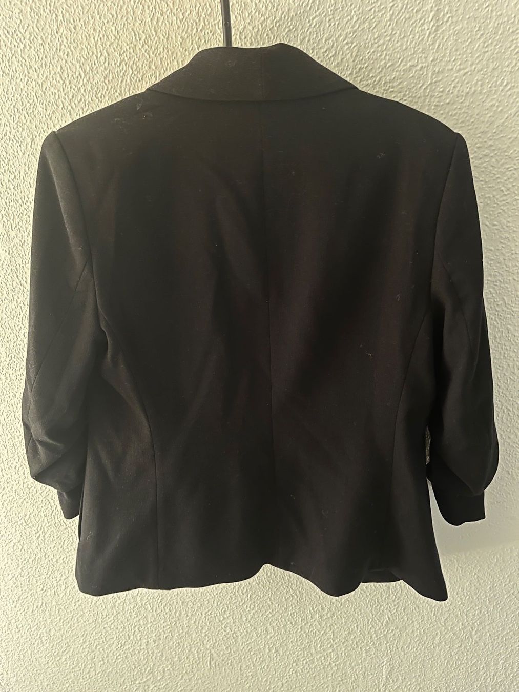 H&M Giacche: Schwarzer Blazer, Gr. L/40 von H&M – Usato da Zürich venduto da ialynn 1