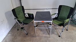 Camping Stühle mit Tisch