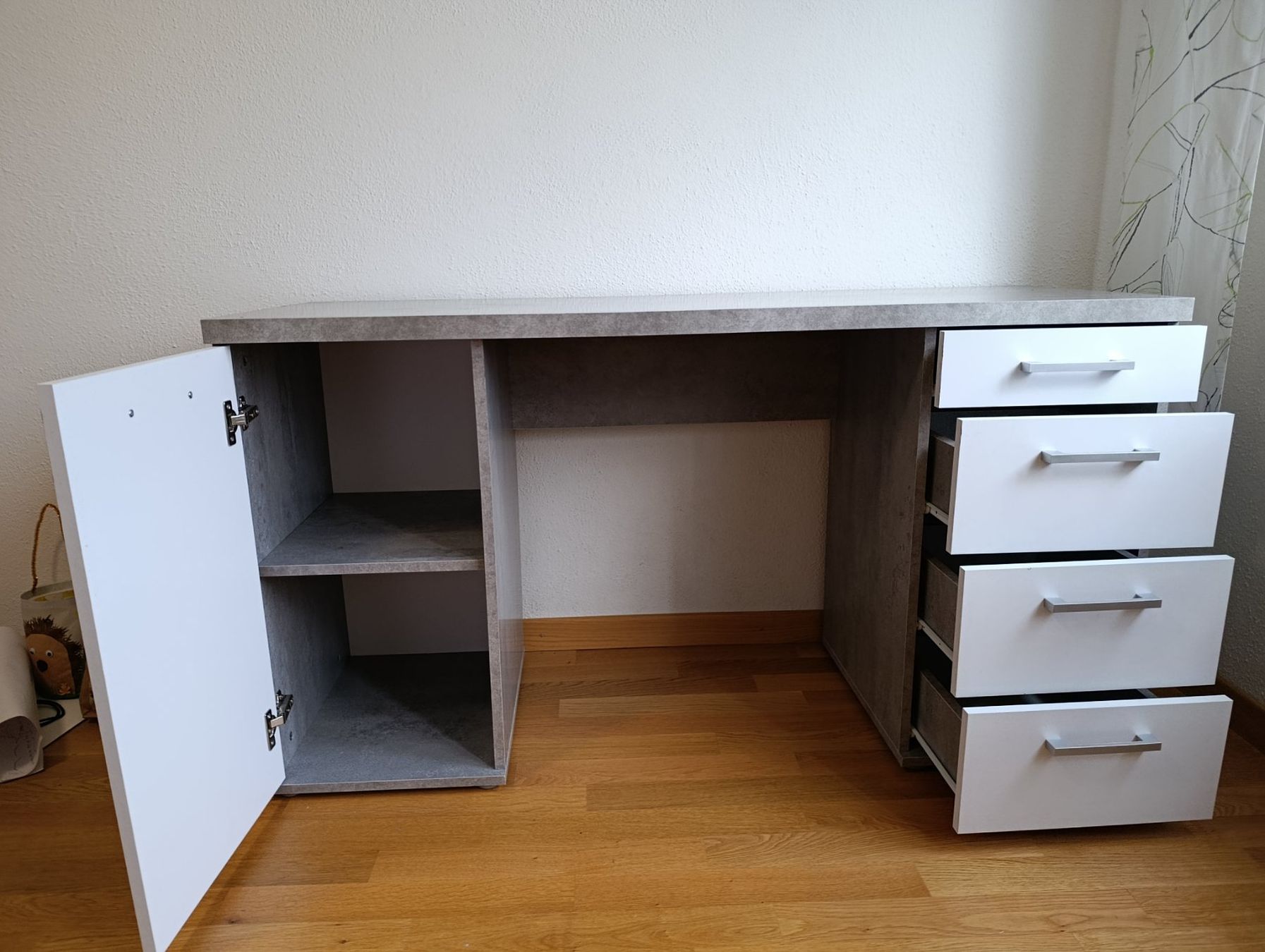 Conforama Scrivanie: Kinderschreibtisch – Usato da Wittenbach venduto da tho_7jhr 1