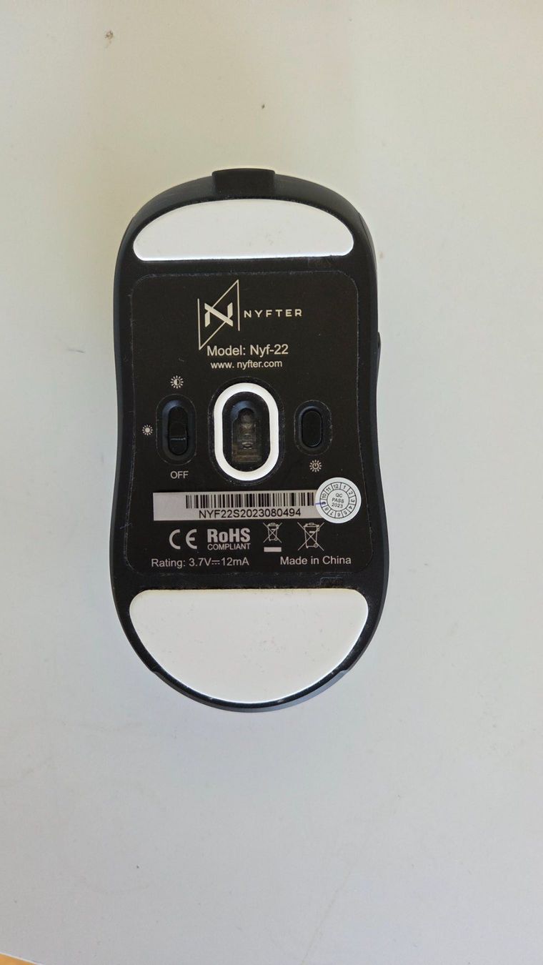 Mouse: NYFTER NYF 22 Wireless Gaming Mouse, schwarz, fast neu – Usato da Meggen venduto da NONOalo 4