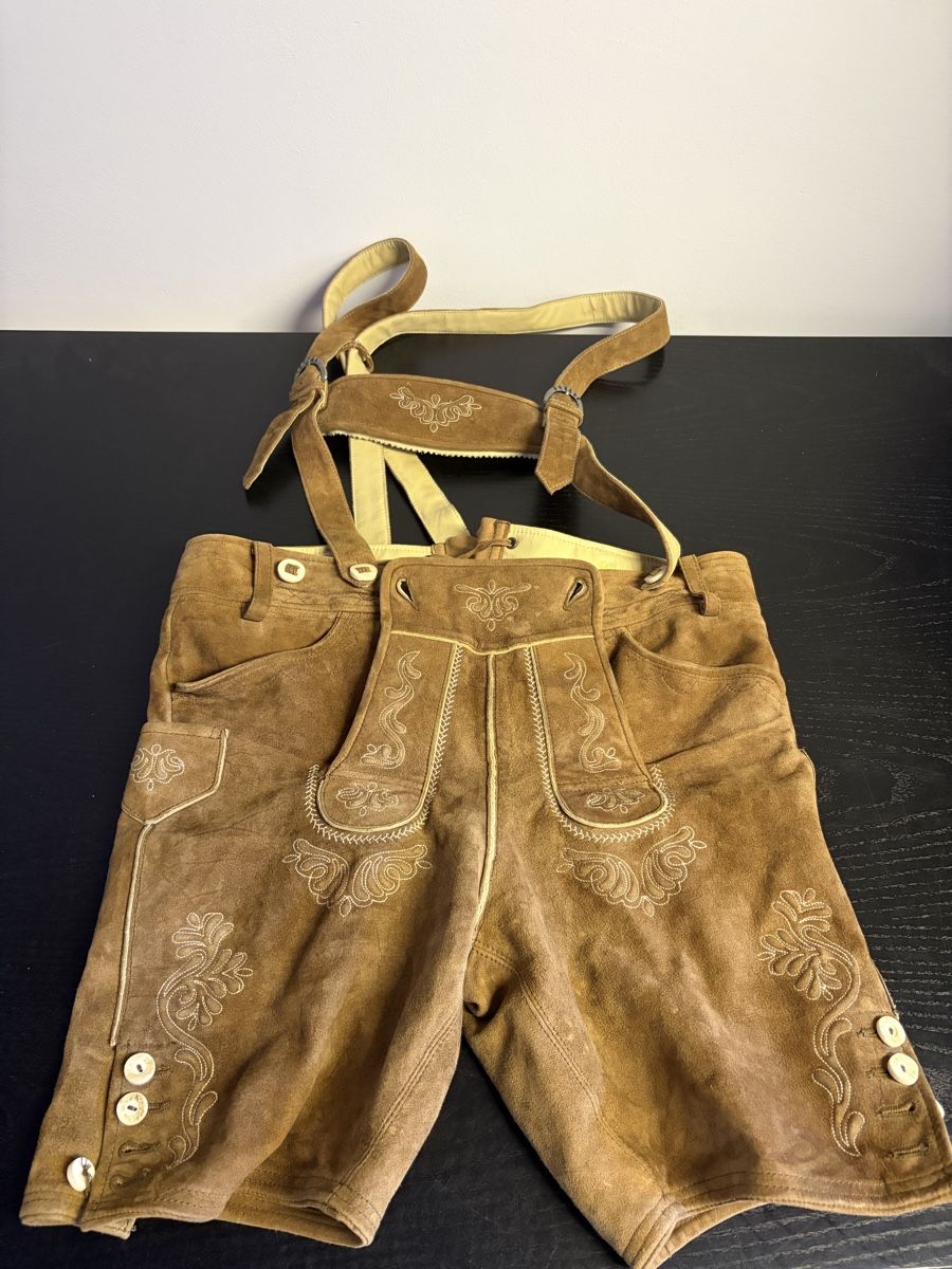 Costumes: Lederhose Almsach Gr.48 – D'occasion à Wildegg par Ninoschaerer2000