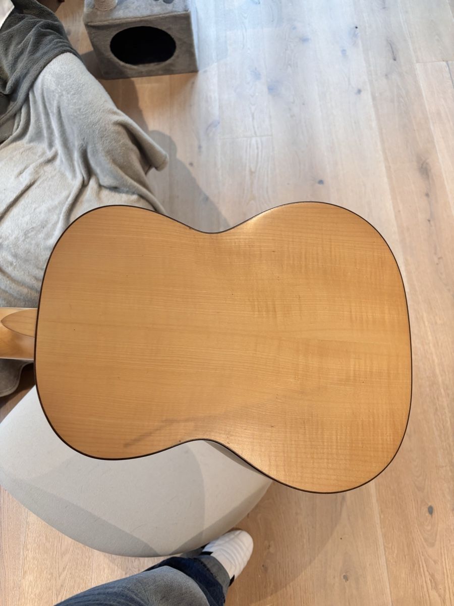 Instruments de musique: Gitarre Kinder Holz – D'occasion à Birmensdorf ZH par Erikastrasse17 4