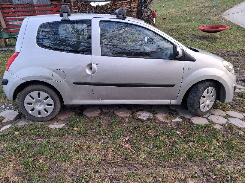Automobili: Renault Twingo ab Platz – Difettoso da Steinhuserberg venduto da Dieselliesel 2