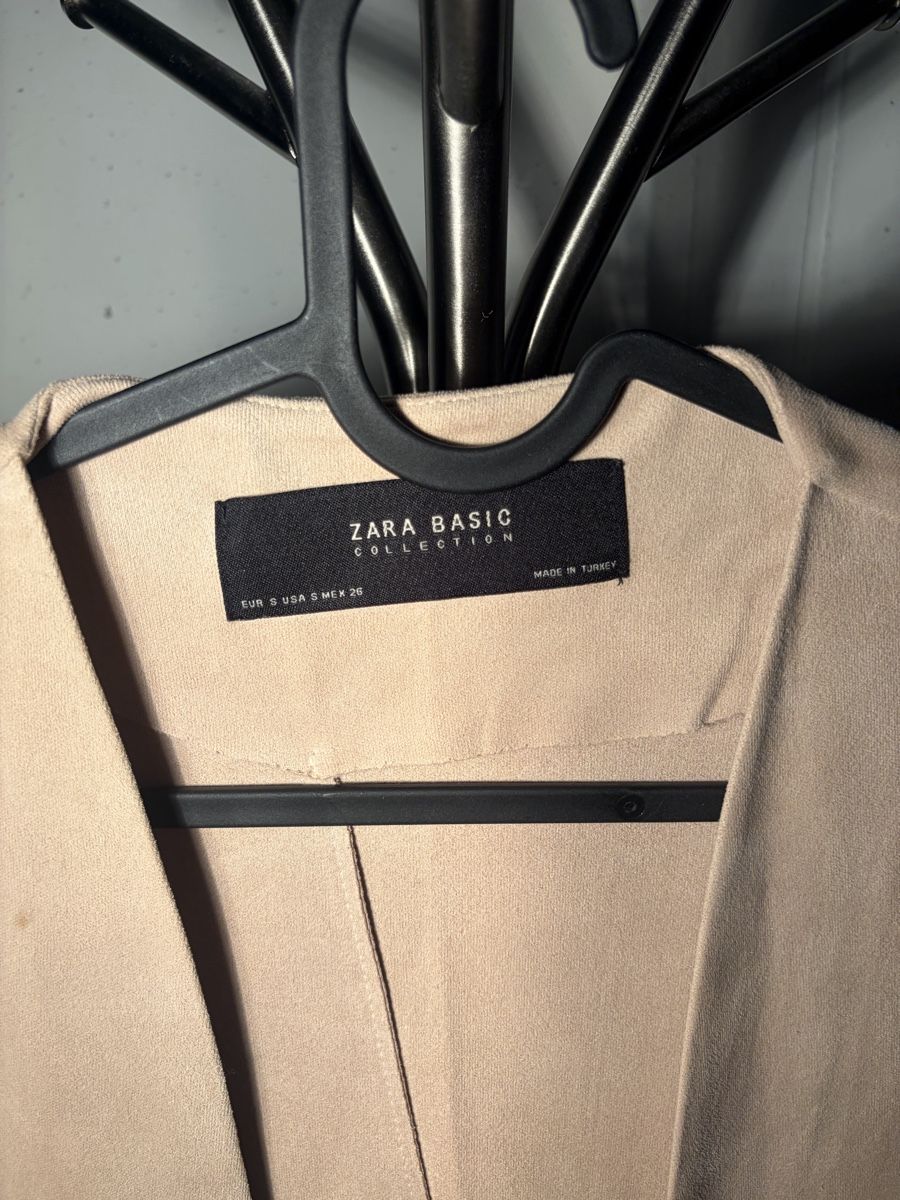 Zara Vestes: Lange Weste Zara Basic beige Grösse S  – D'occasion à Büsserach par SalebyGianni 1