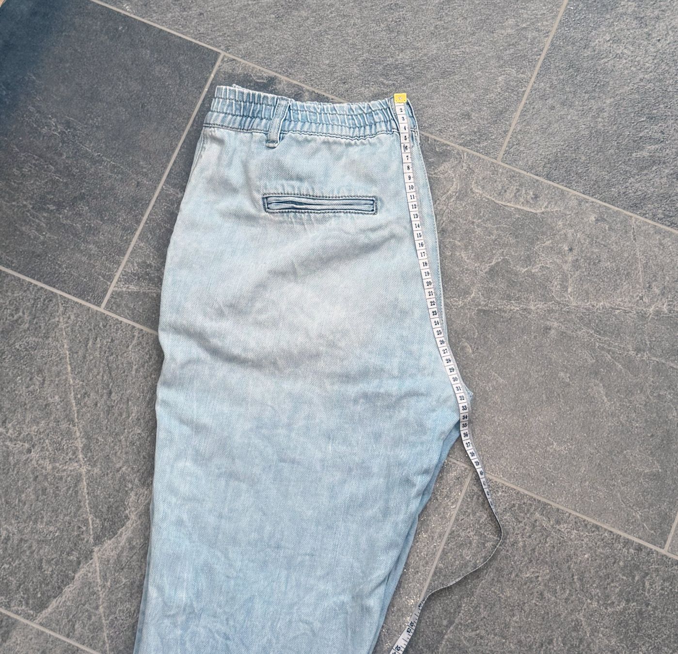 Jeans: Schweizer Jeans: Driver boyfriend, W31, Knöchellänge – Usato da Engelberg venduto da good.dog 9