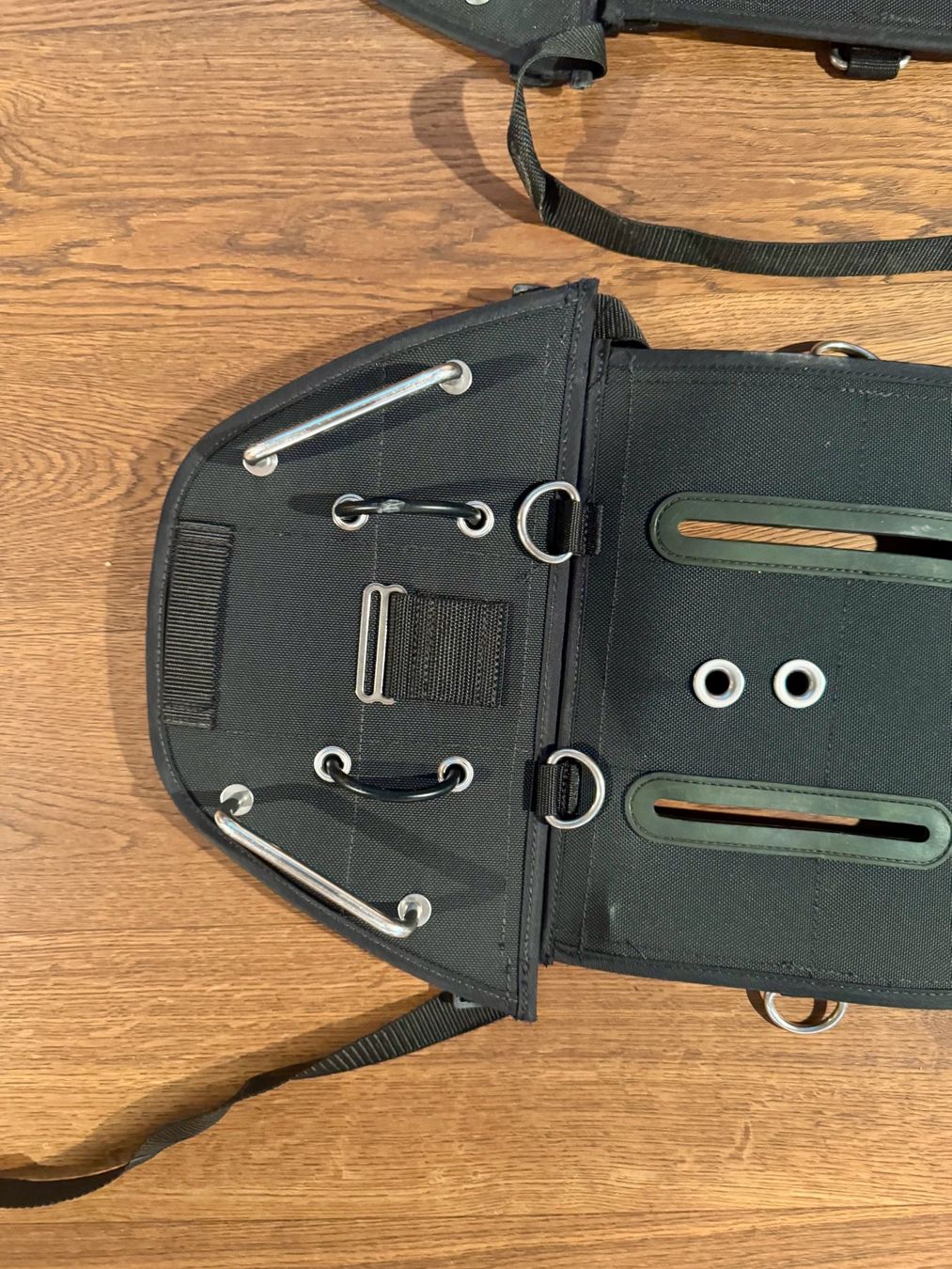 Mute per immersioni: OMS Sidemount Adapter / Buttplate für Backplate-System – Usato da Zollikerberg venduto da kletterbar 2