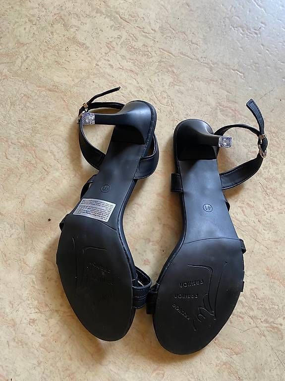 Chaussures femmes: High Heels – Neuf avec emballage d'origine à Ried b. Kerzers par Bablo 3