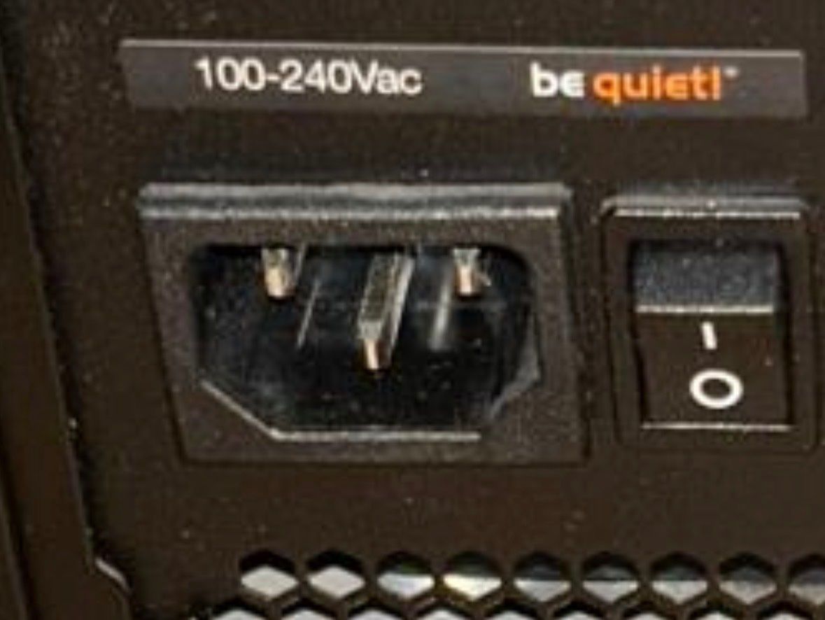 PC: Gaming PC! Gehäuse, Top Zustand – Usato da Bischofszell venduto da tweeties 3