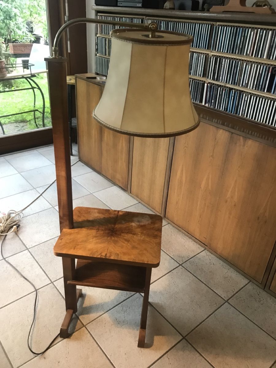 Lampade: Tavolino con lampada – Usato da novaggio venduto da cam_5stl 4