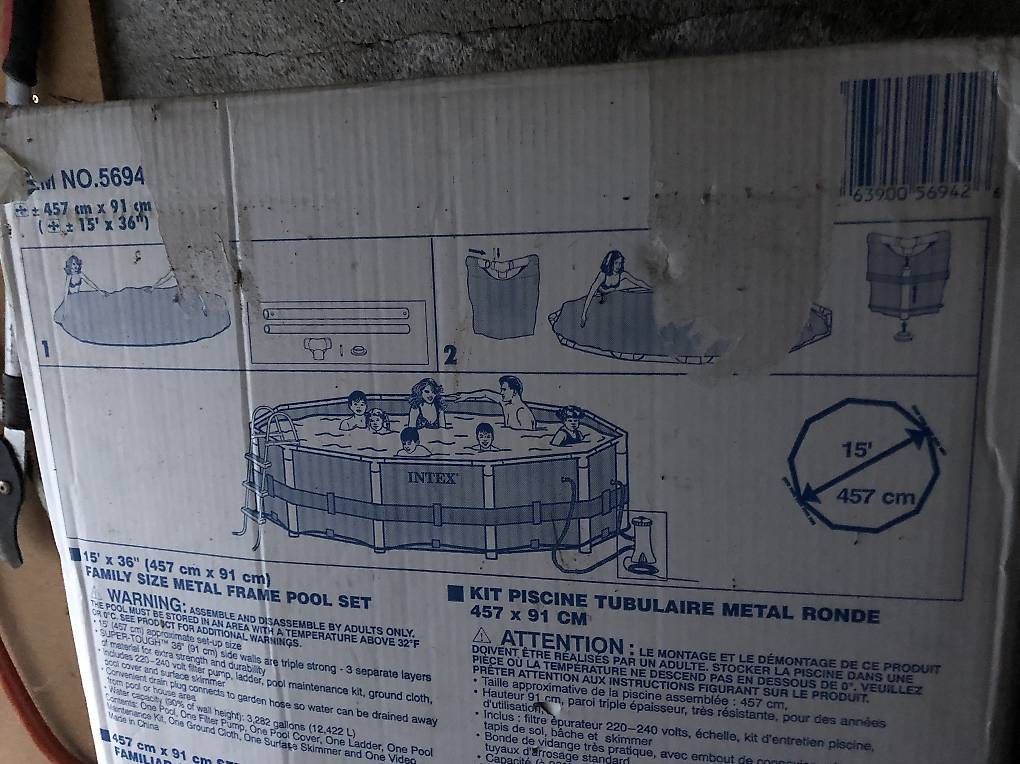 Intex Schwimmbad: Piscine intex – Gebraucht aus Vicques von cha_nt65 1