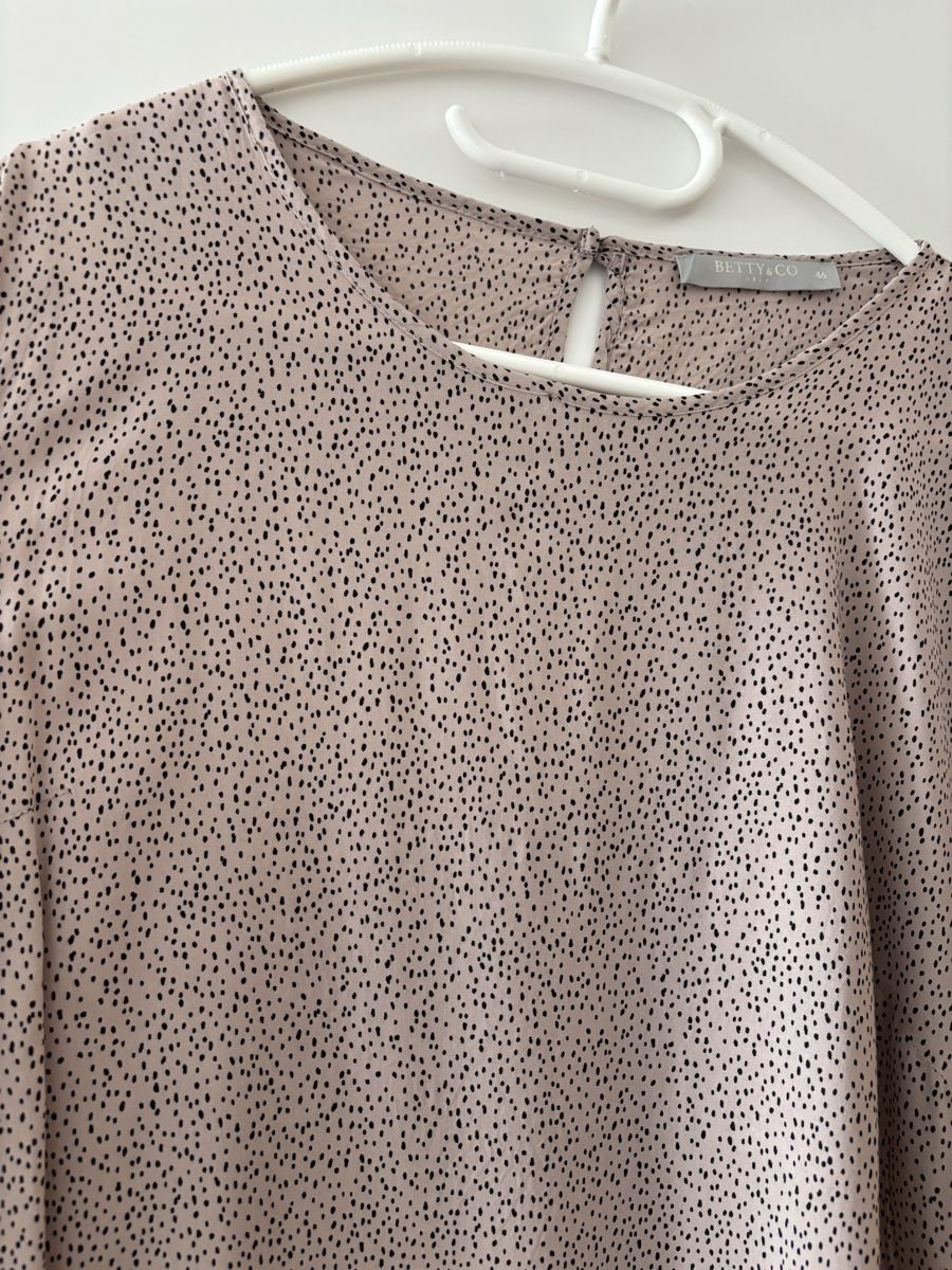 Camicette: Blusenshirt Gr. 46 Betty & Co hellrosa gemustert – Usato da Gwatt (Thun) venduto da Bioethanol01 1