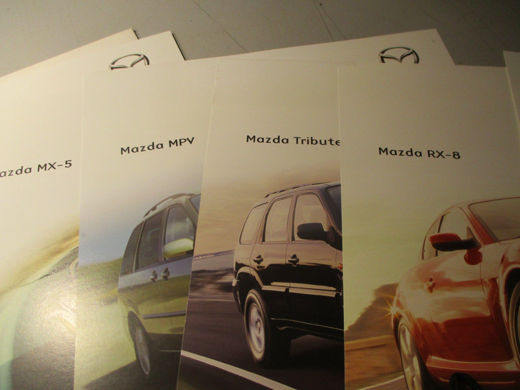 Mazda Documenti: MAZDA GENERALÜBERSICHT INKL PREISE 2004 – Usato da Langnau i. E. venduto da Superseven69 4