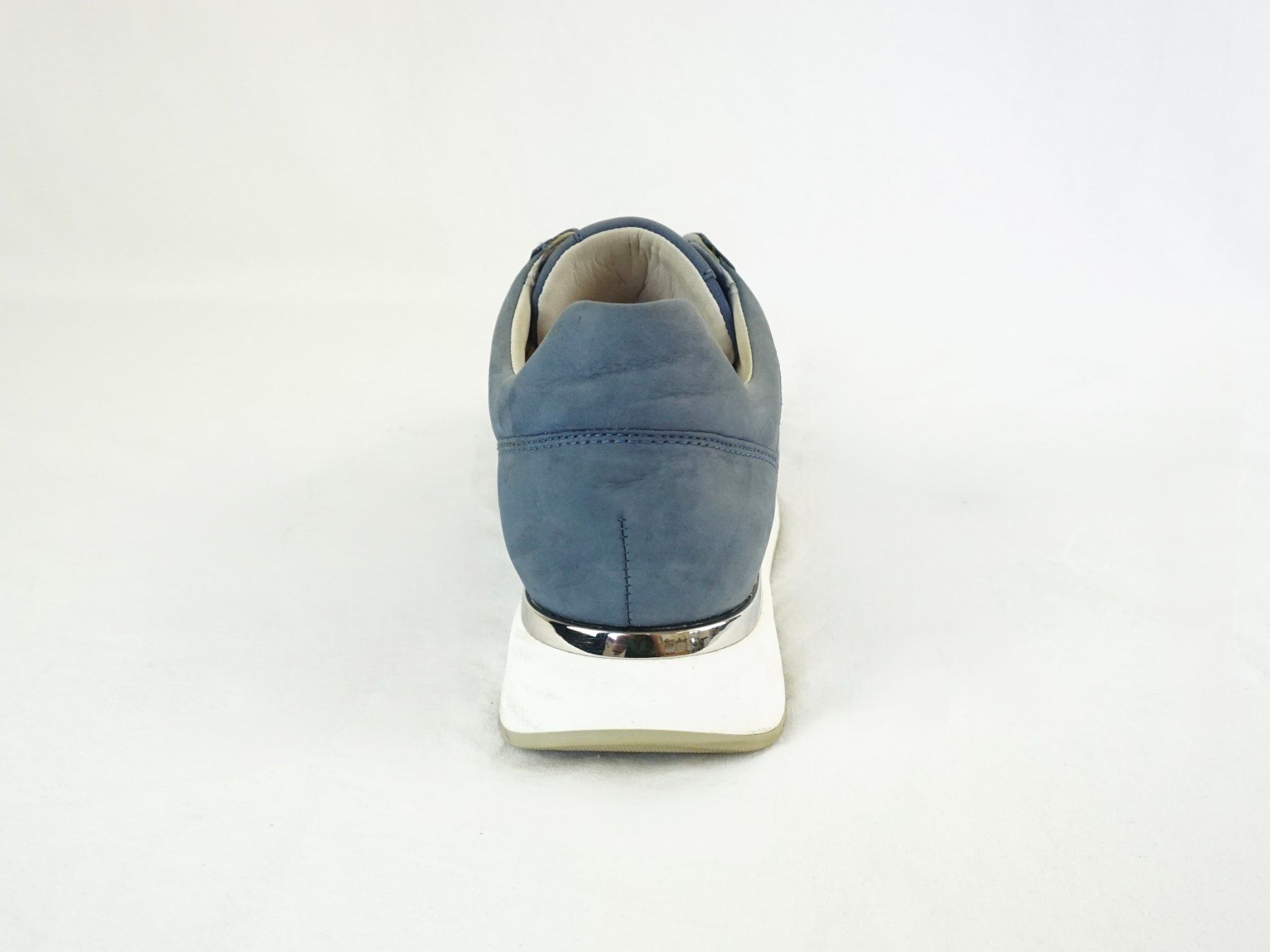 Gabor Chaussures femmes: Blaue Sneakers Gabor – D'occasion à Pratteln par Restwert_Pratteln 3