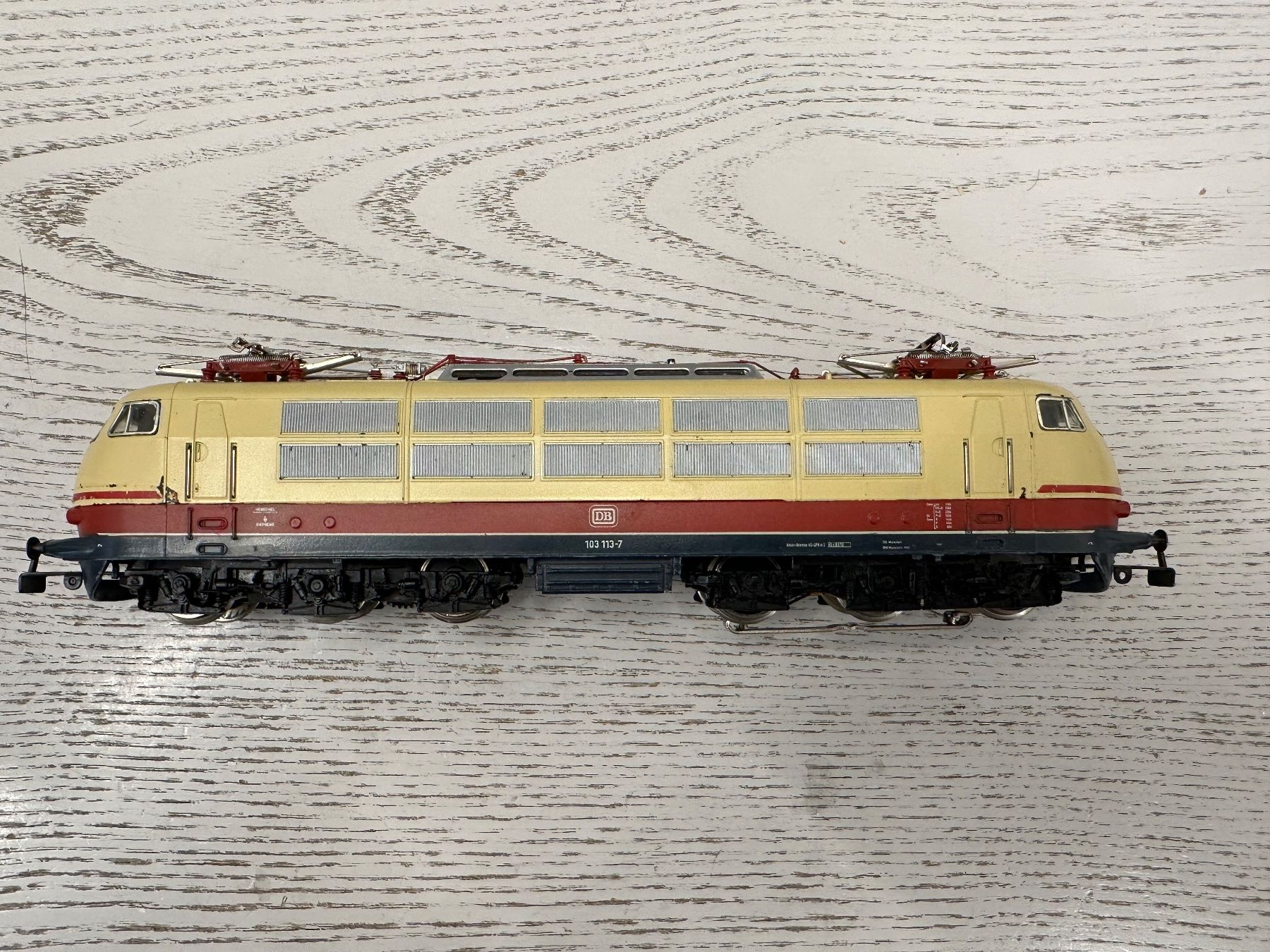 Märklin Modellini di ferrovie: Märklin 3054 DB BR 103 TEE – Usato da Lupsingen venduto da New-Haven 2