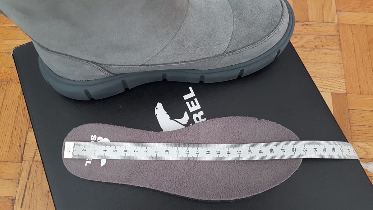 Sorel Scarpe per ragazze: Sorel EXPLORER SLIP-On Gr36,Waterproof. – Nuovo e nell'imballaggio originale da Zürich venduto da 280_yc86 6
