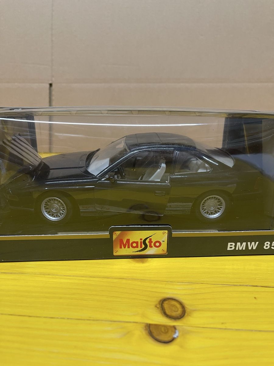 Maisto Modellautos: BMW 850i  1990  1:18   Maisto – Neu (gemäss Beschreibung) aus Nänikon von R_rota 2