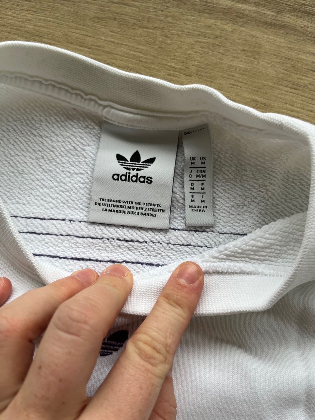 Maglioni & Felpe: Adidas Pullover Retro – Usato da Zuzwil SG venduto da dieschnellemichelle 5