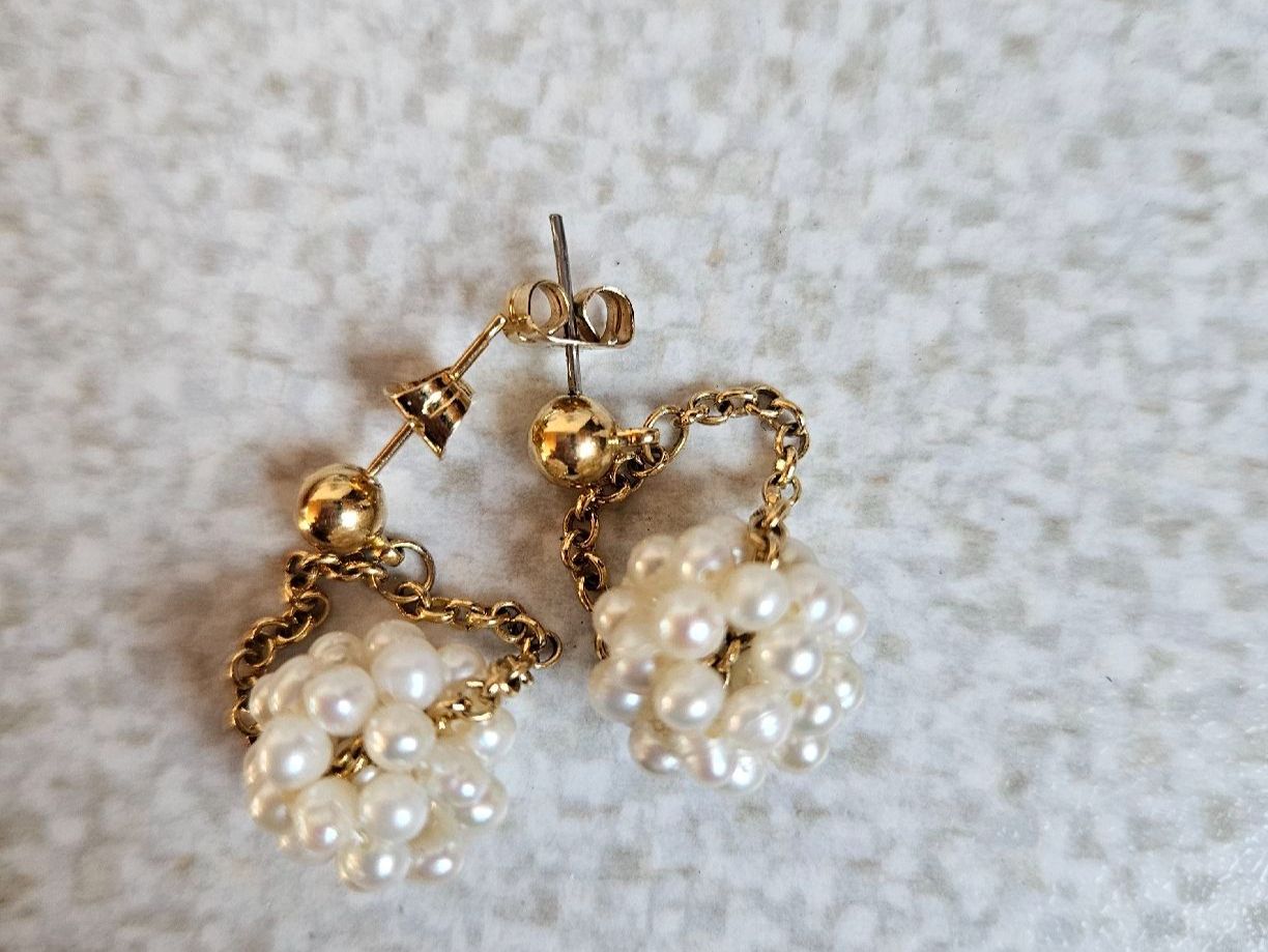 Orecchini pendenti & Orecchini a lobo: Elegante Goldene Perlen Ohrringe – Usato da Urdorf venduto da Colina 4