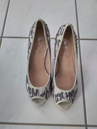 Miss Sixty High Heels, Gr. 41, Grau/Weiss, Top Zustand!
