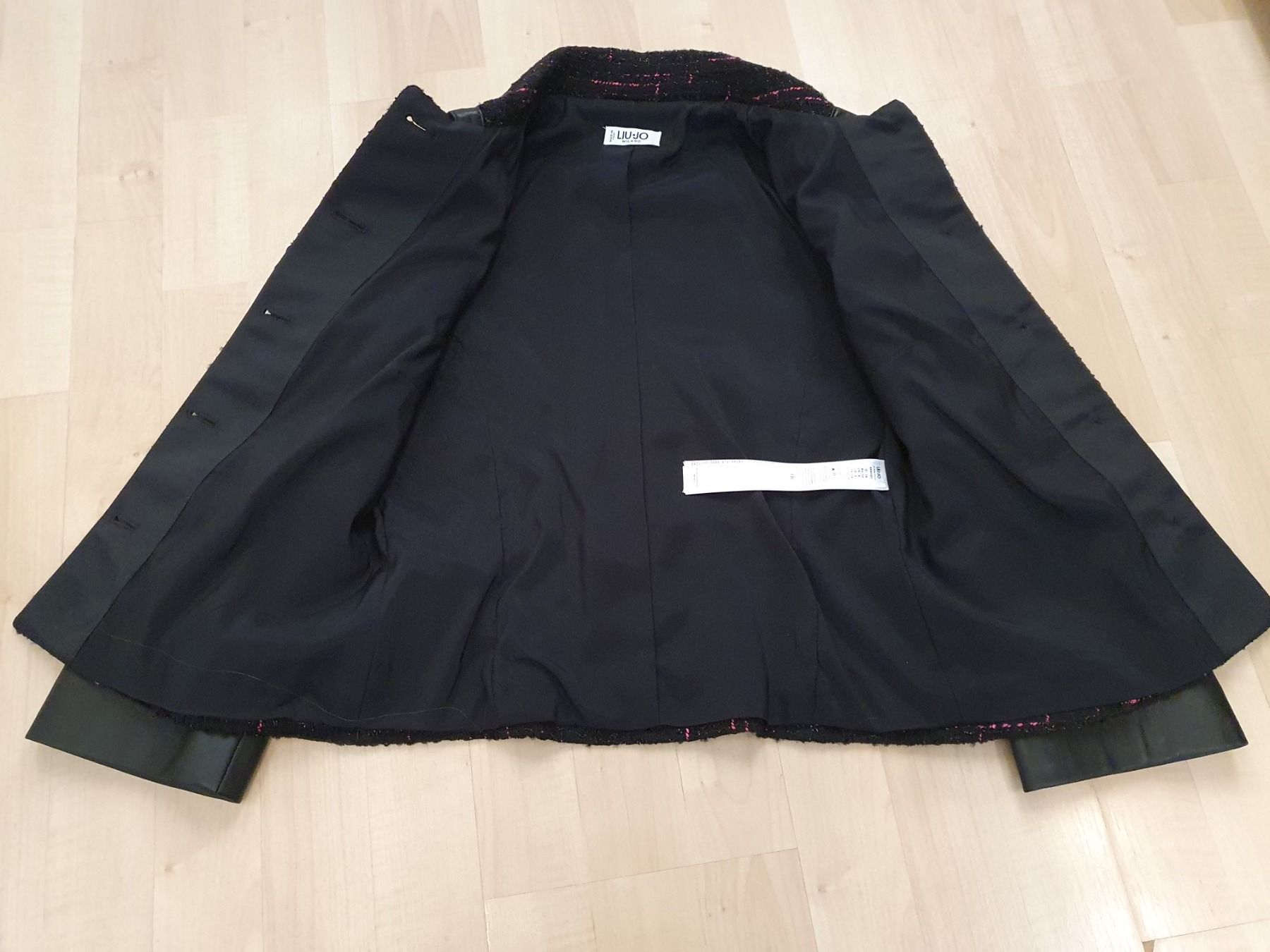 Liu Jo Jacken: Neuer Blazer von Liu Jo Milano – Neu (gemäss Beschreibung) aus Wettingen von __Dom__ 4