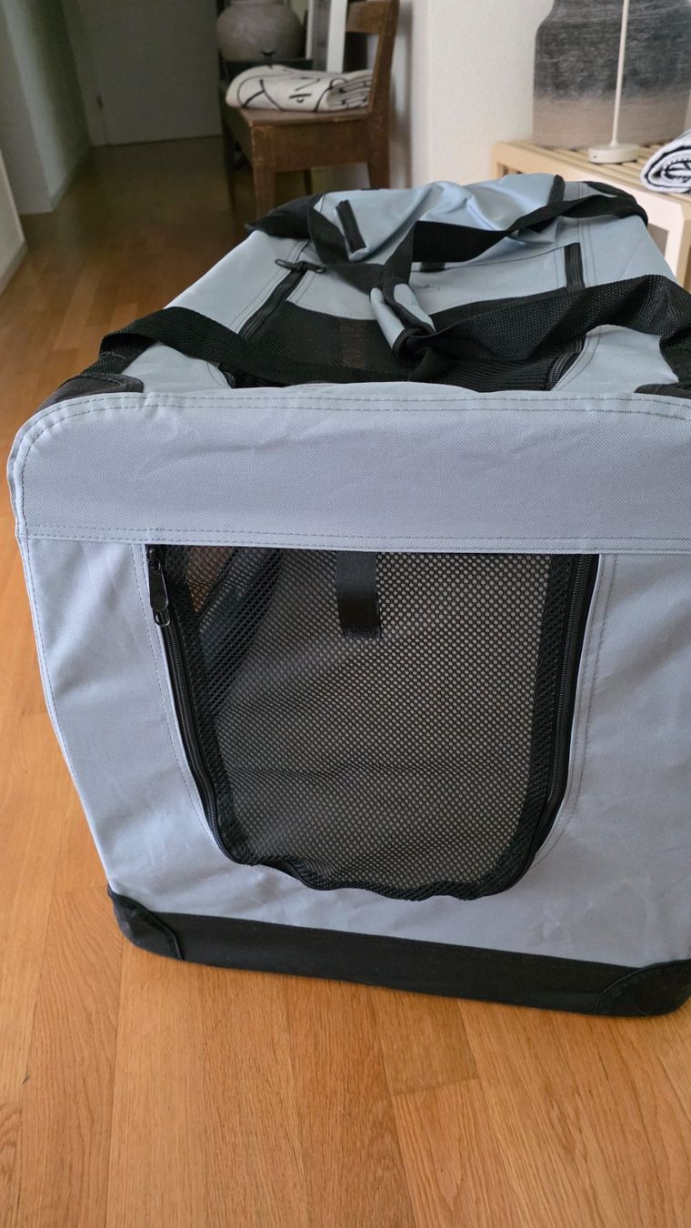 Gabbie, trasporto & Sicurezza: Transportbox Hundegewebebox Grösse L – Nuovo (secondo la descrizione) da Näfels venduto da jayjay1968