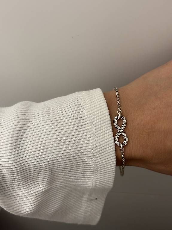 Thomas Sabo Bracciali & Braccialetti: Thomas Sabo Infinity Armkette – Usato da Basel venduto da AnninaD97