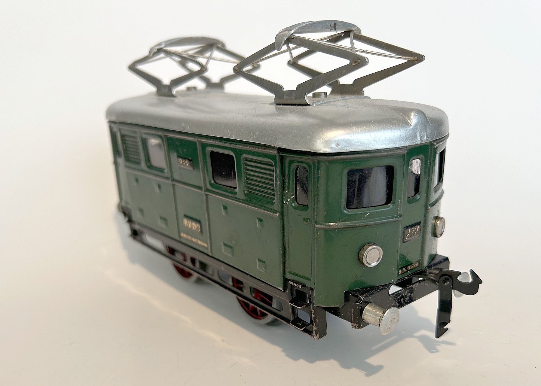 Buco Modellini di ferrovie: Buco Uhrwerk E-Lok ll – Usato da Uster venduto da colmo 1