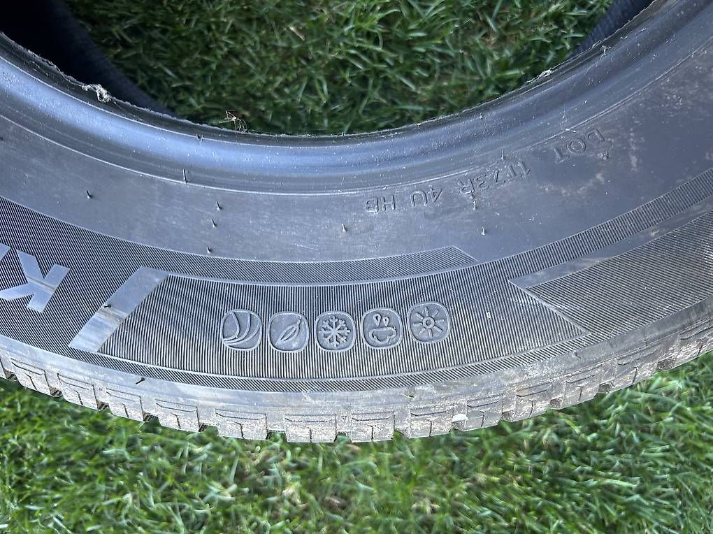 Sonstiges Schreiben & Zeichnen: 2 Pneus pic up – Gebraucht aus Enney von Hardbo 1