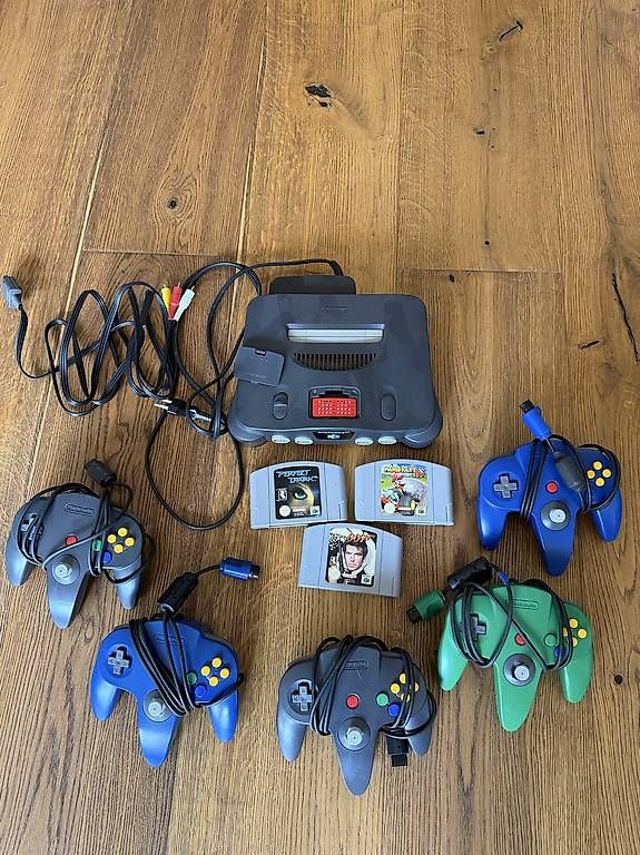 Console: Nintendo Sammlung zu verkaufen – Usato da Grindelwald venduto da dggg1986