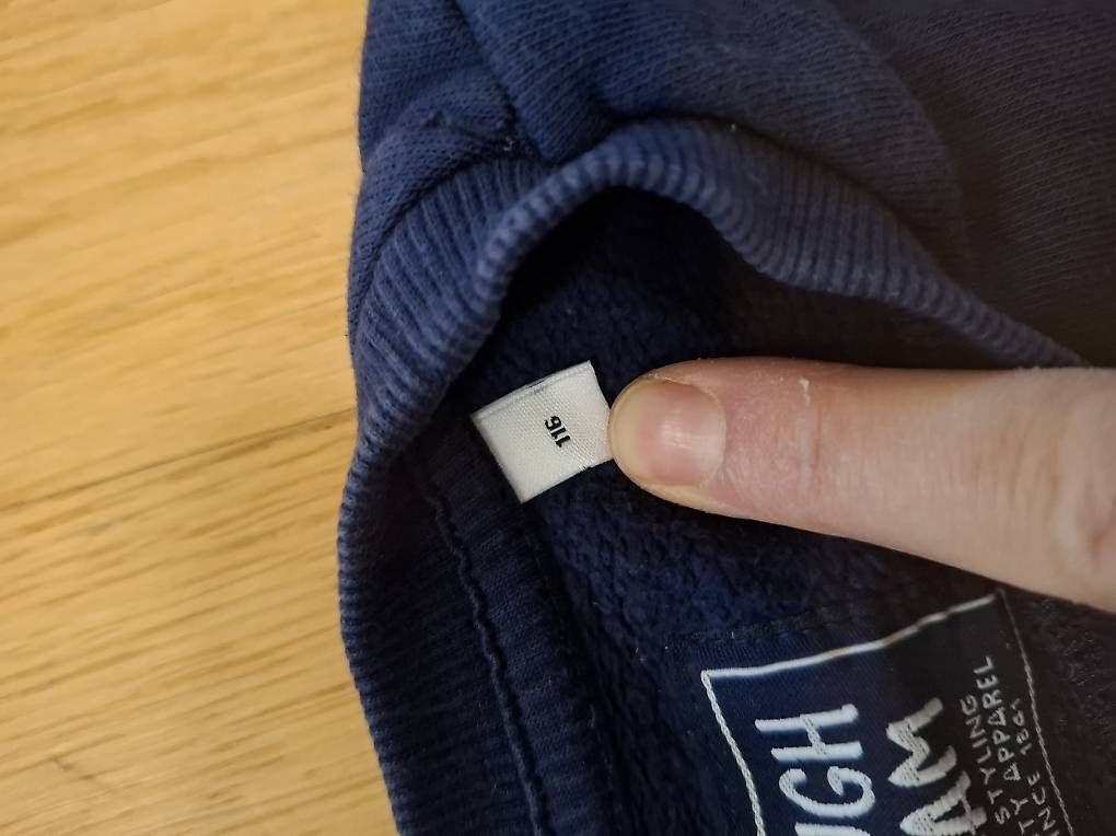 Maglioni & Felpe: Pulli Gr.116 – Usato da Zürich venduto da sil_2yhh 1