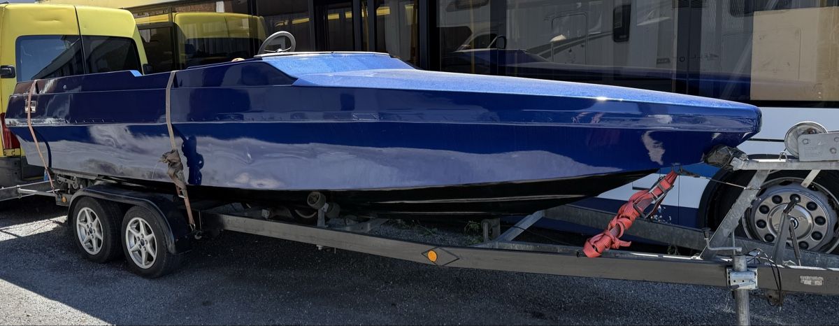 Boote: Nova Boot – Defekt aus Luzern von CocoLoco82