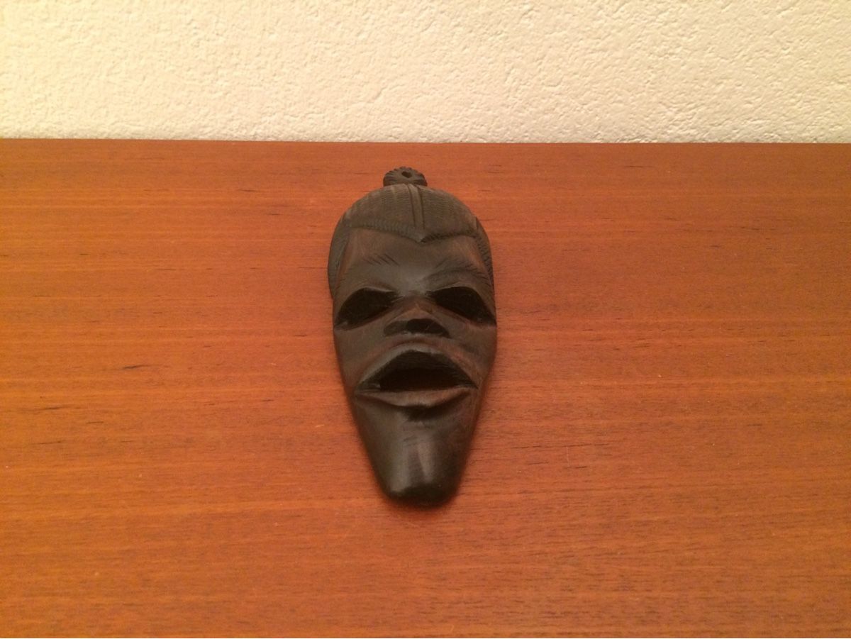 Internationale Kunst: Vintage Holzmaske afrikanische Wandmaske Wandskulptur Maske – Gebraucht aus Zürich von Vintagewiesel 3