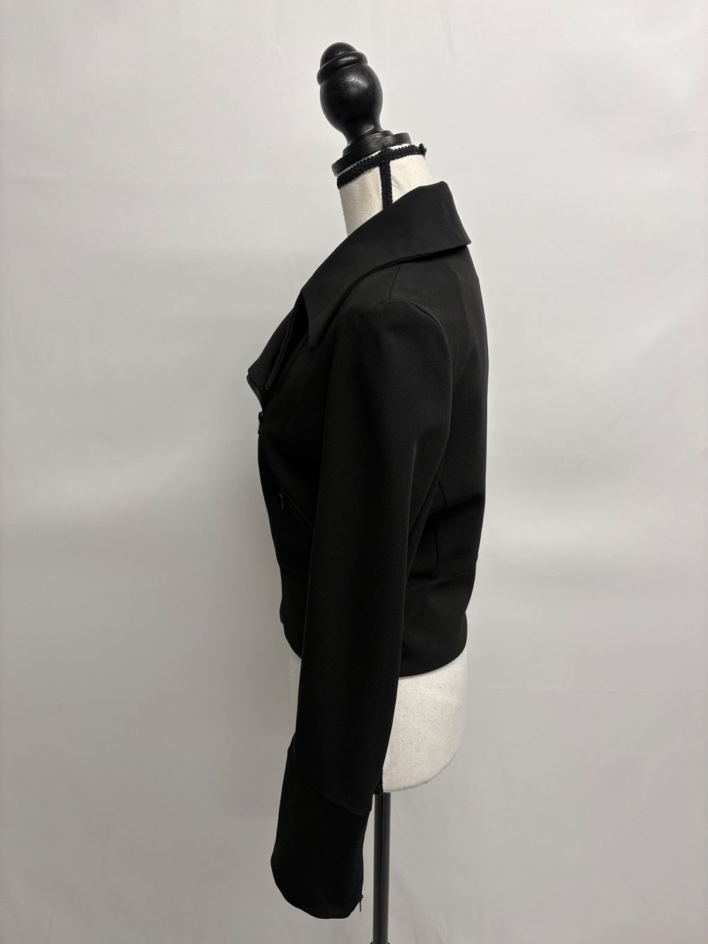Giacche: Atto Terzo Jacke Bikerjacke Gr. 36 schwarz – Usato da Regensdorf venduto da secondchancefashion 2