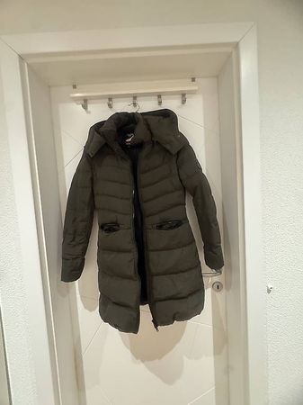 Winterjacke Olivgrün 