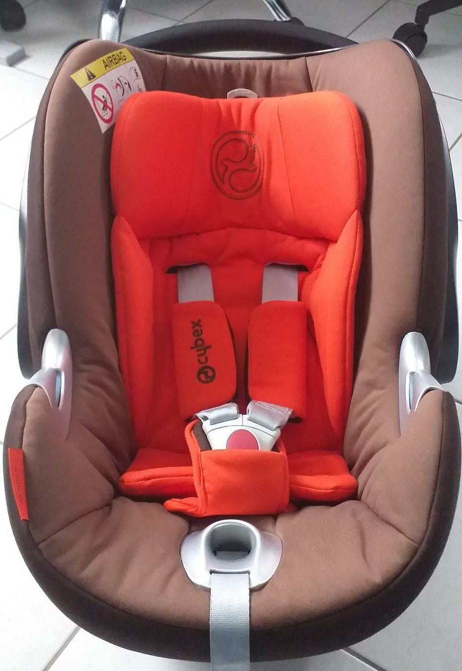 Cybex Seggiolini per auto: Cybex Babyschale – Usato da Reinach AG venduto da jennyfergel 1