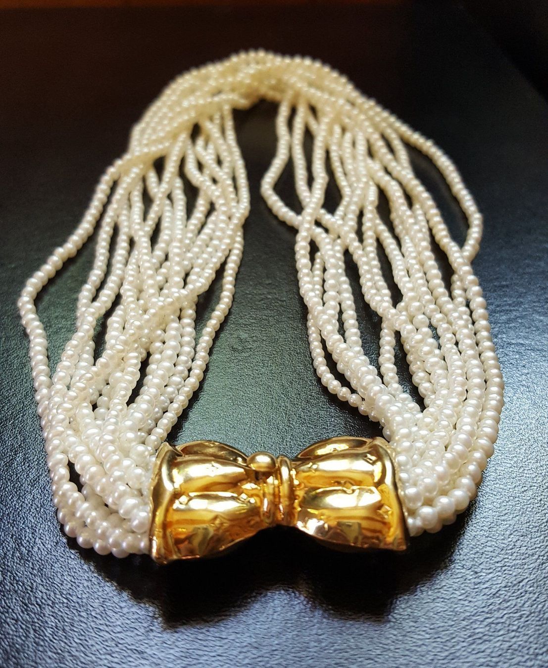 Catenine: Perlen Collier Mit 750 Gold Verschluss – Usato da Wald ZH venduto da Aniade 4