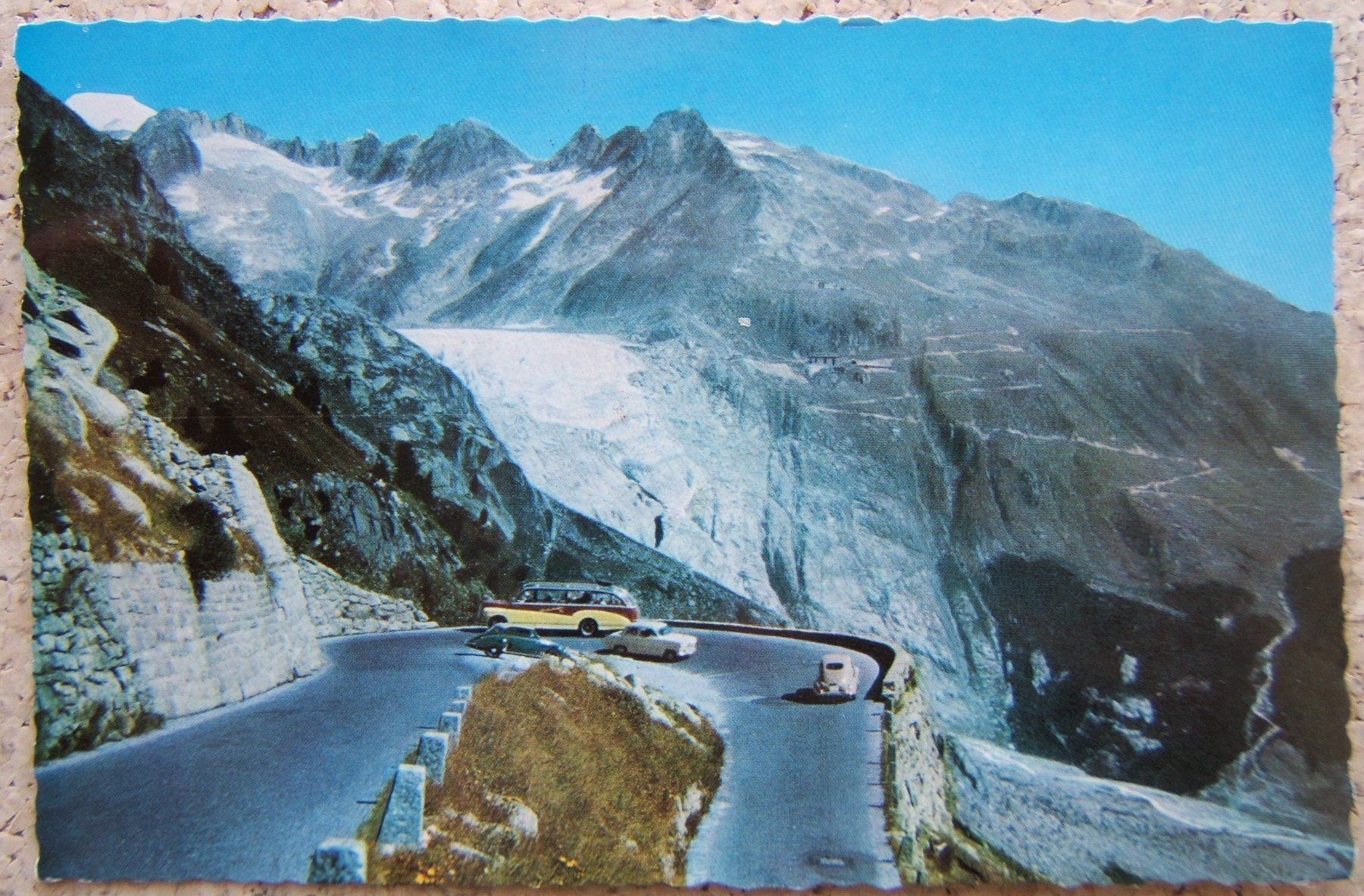 Ansichtskarten: AK GRIMSEL-PASS MIT POSTAUTO 1963 – Gebraucht aus Brunnen von Nonne04