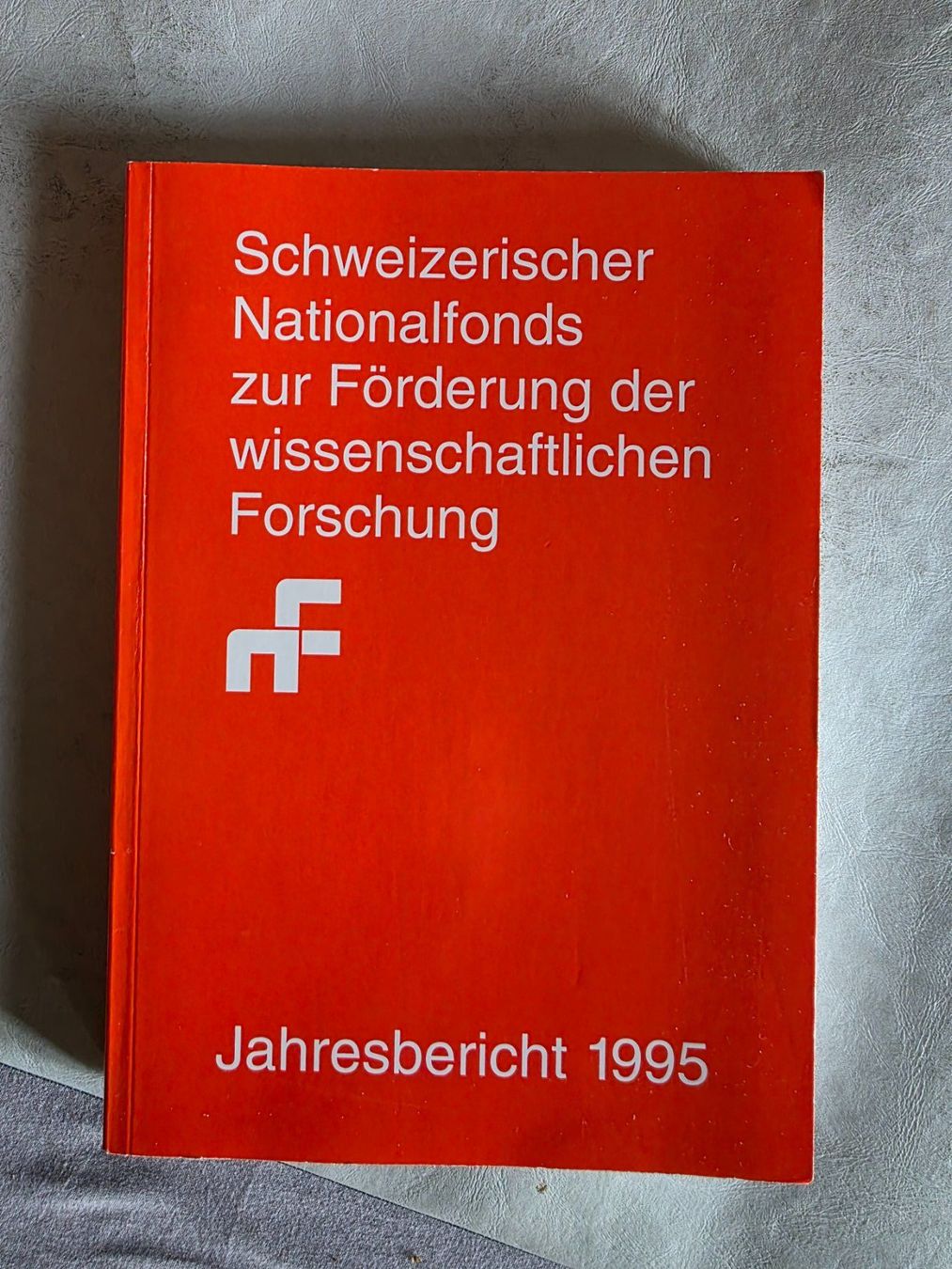 Libri: Schweizerischer Nationalfonds Jahresbericht 1995 – Usato da Walterswil BE venduto da Lonitti
