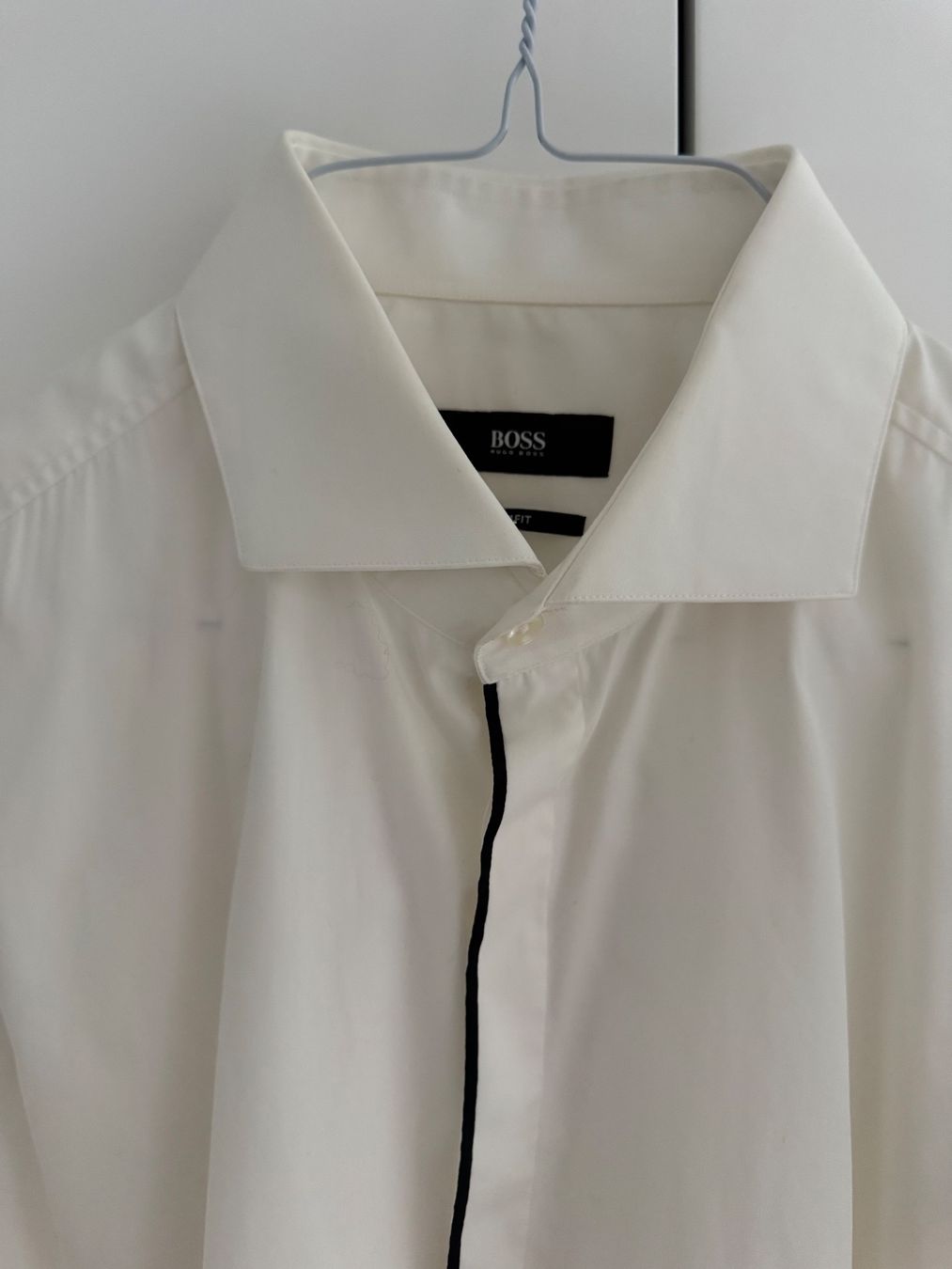 Hugo Boss Hemden: BOSS Herren Hemd Jamison Weiß Gr. 41 – Gebraucht aus Zürich von ebr_595v